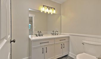 163 Valley View Dr, Abingdon, VA 24210