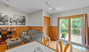 1437 Castle Mill Dr, Arnold, MO 63010