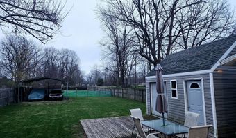 141 S Parker Ave, Albany, IN 47320