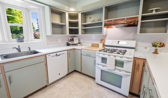 1814 4th St, Astoria, OR 97103