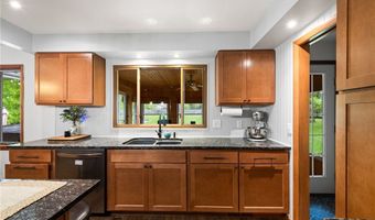 107 Hilltop Dr, Amherst, OH 44001