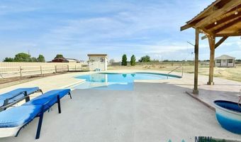 1007 Carnation Aly, Carlsbad, NM 88220