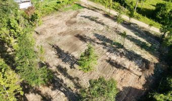 NW CRICKET LN, Altha, FL 32421