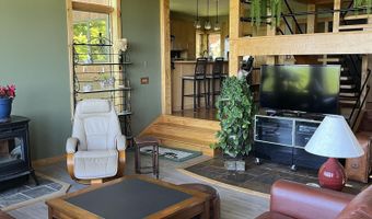 335 Valley View Dr, Addison, VT 05491