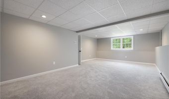 128 Old Quarry Rd, Glocester, RI 02857