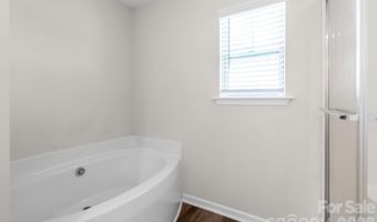 45 Ridge Circle Dr, Camden, SC 29020
