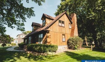2105 N St St, Aurora, NE 68818