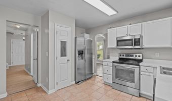 207 Stonecreek Dr, Apex, NC 27539