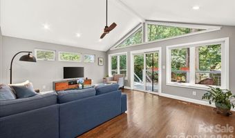 3425 Airlie St, Charlotte, NC 28205