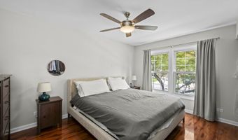 2518 N Ridge Ave, Arlington Heights, IL 60004