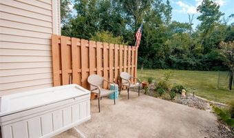 1429 Tahoe Valley Ct, Ballwin, MO 63021