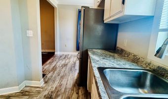 401 CHESTNUT St, Abbeville, SC 29620