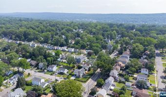 309 Clinton Ave, Bergenfield, NJ 07621