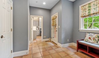 98 Fox Run Rd, Bolton, MA 01740