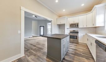 112 Cherry St, Adairsville, GA 30103