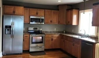 200 Woodward Ave, East Providence, RI 02914