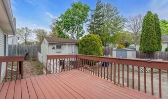 325 Spar Ave, Beachwood, NJ 08722
