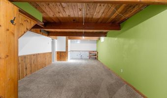 1920 Kingsboro Rd, Casper, WY 82604