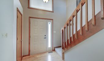 8459 Seattle Slew Ln, Indianapolis, IN 46217