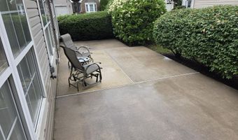 143 Sylvan Lake Blvd, Bayville, NJ 08721