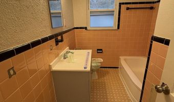 15879 Horger Ave, Allen Park, MI 48101