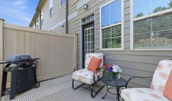 2456 Baslow Dr, Apex, NC 27539