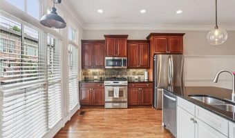 805 Highland Green Way NE, Atlanta, GA 30306