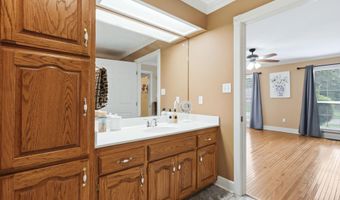305 Brandon Dr, Beebe, AR 72012