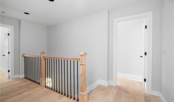 2036 Putnam Pike, Glocester, RI 02814