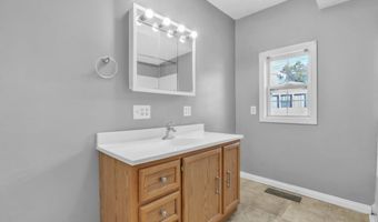 408 W Hazel St, Albion, IN 46701