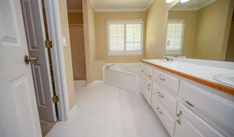 114 Valley Farm Ln, Acworth, GA 30102