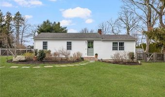 13 Starboard Ave, Jamestown, RI 02835