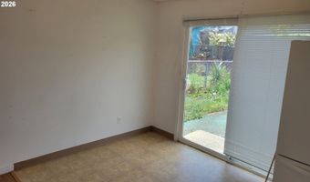 945 N 4TH St, Aumsville, OR 97325