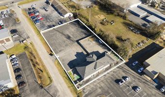 915 Cooley St, Albertville, AL 35950
