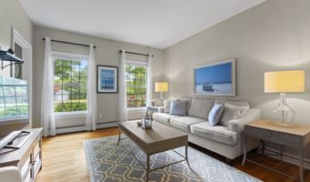 3 Spencer Ct, Clinton, CT 06413