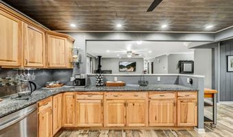 111 Elm Dr, Blakeslee, PA 18610