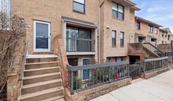 4 DUDLEY Ct, Bethesda, MD 20814