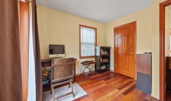 65 Netherwood Dr, Albertson, NY 11507
