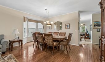 6 S Point Blvd, Barnegat, NJ 08005