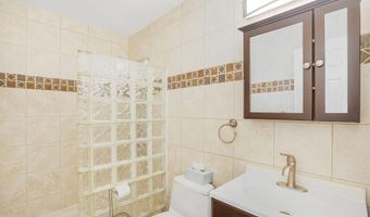 4024 IVA Ln, Annandale, VA 22003