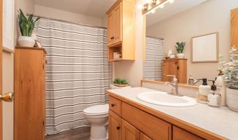 1316 Armstrong Rd NW, Alexandria, MN 56308