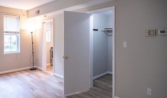 1721 N QUEENS Ln #1-104, Arlington, VA 22201