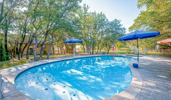 182 Lakeview Dr, Aledo, TX 76008