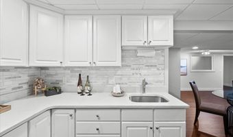 59 Meadowbrook Country Club Estates Drive Est, Ballwin, MO 63011
