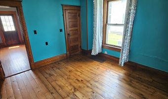 214 W Webster, Apple River, IL 61001