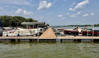 42981 N LAKE Ave, Antioch, IL 60002