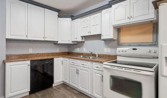 910 8th Ave SW, Austin, MN 55912