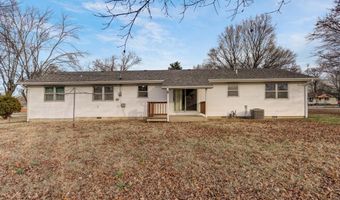 1313 S Madison Ave, Aurora, MO 65605