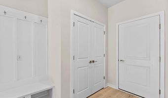 19716 MYSTIC MAROON Ter, Ashburn, VA 20147