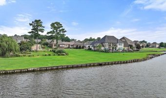 421 Arbor Vw, Brandon, MS 39047